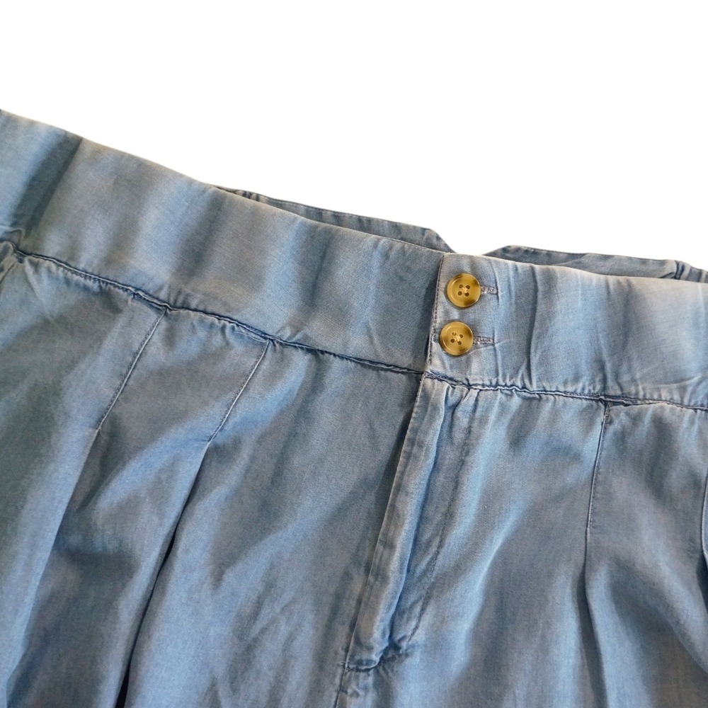 Torrid Womens Plus Size 22 Light Wash Blue Chambray Wide Leg Pleated Pants - Picture 8 of 14